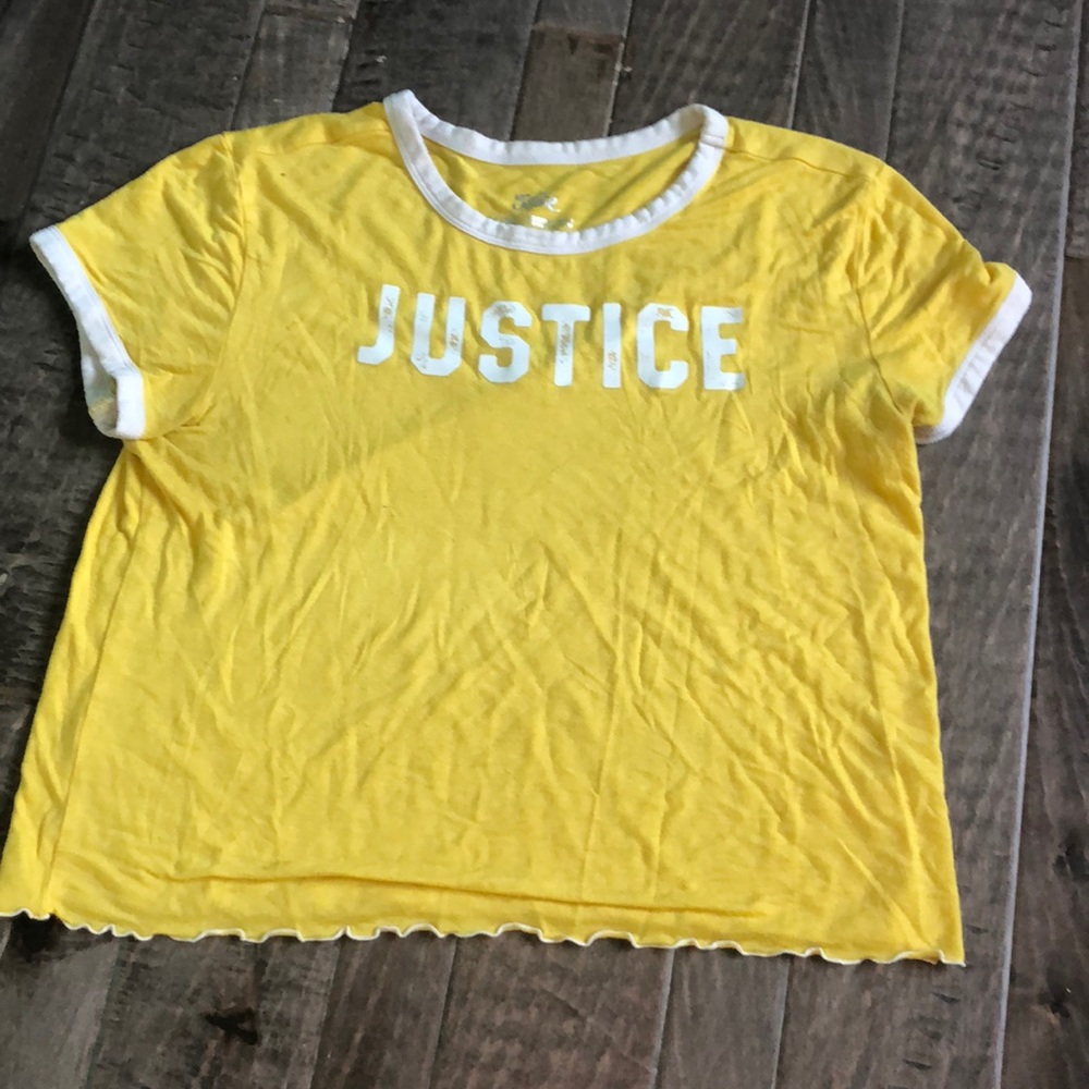 Yellow t shirt